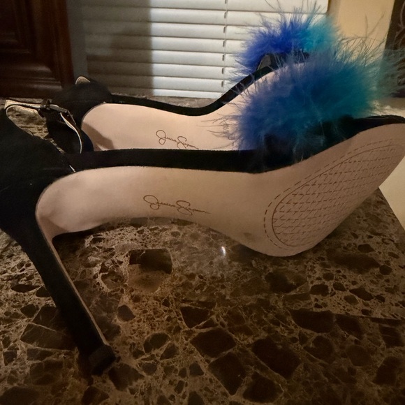 Jessica Simpson Black Heels with Blue Feathers Mixed suede details! - Picture 4 of 4